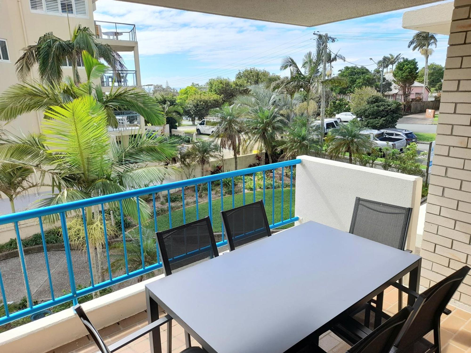 Burgess @ Kings Beach Apartments Caloundra Exterior photo